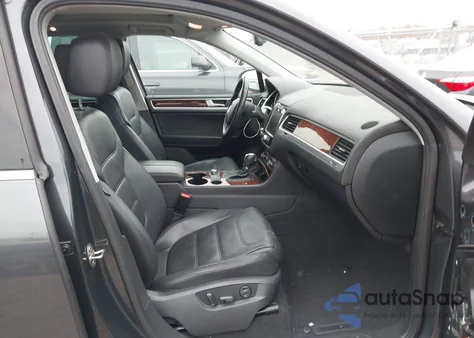 2012 Volkswagen Touareg Vr6 Lux z USA, uszkodzony, nr VIN WVGEF9BP3CD008220